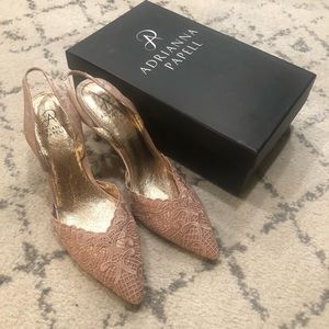 NWT Adriana Papell Hallie Blush Lace Heels